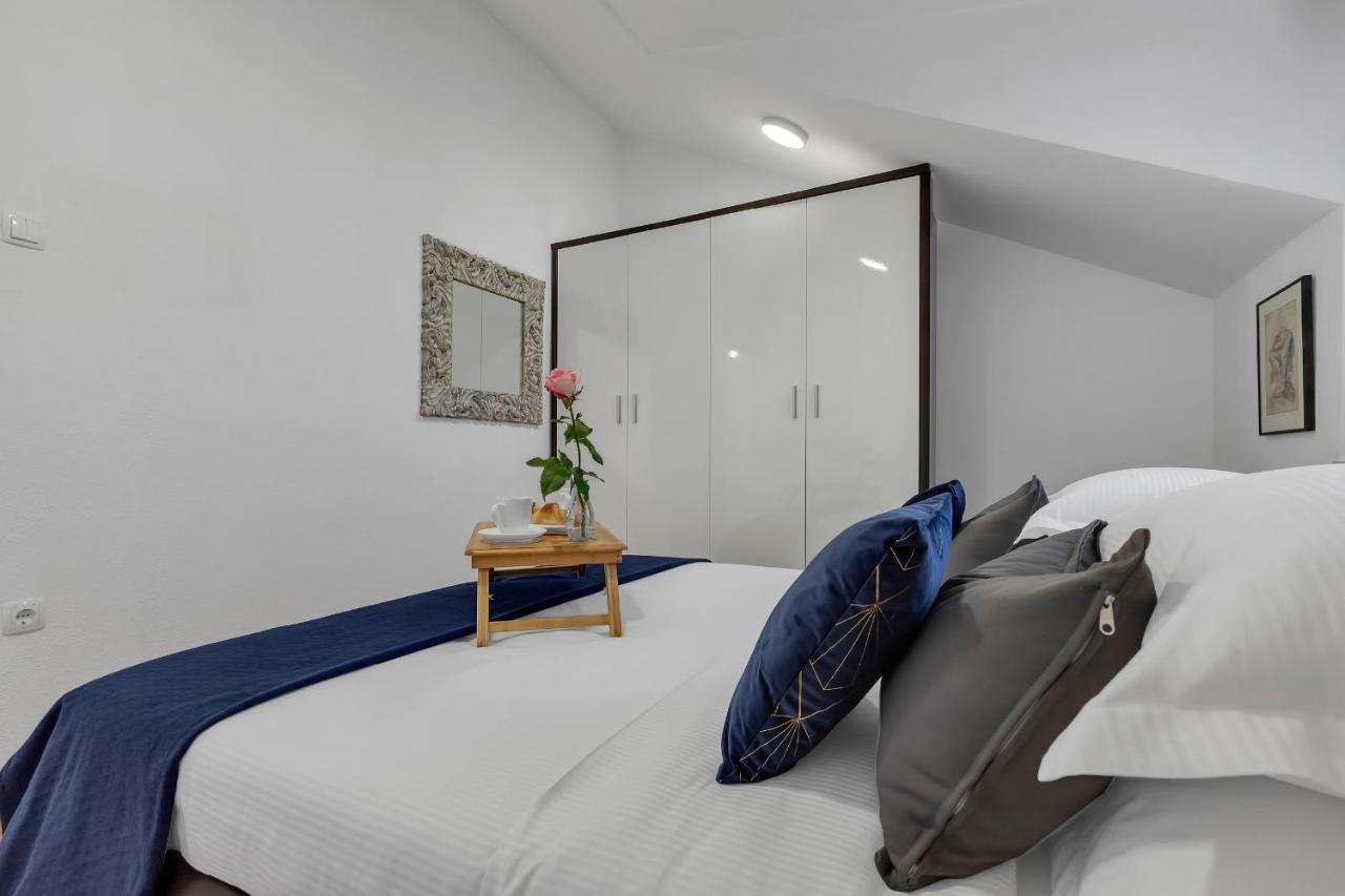 Luxury City Center Apartments Makarska Bagian luar foto