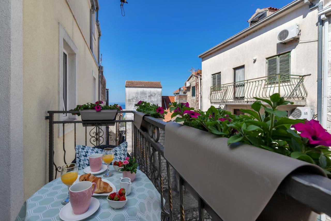 Luxury City Center Apartments Makarska Bagian luar foto