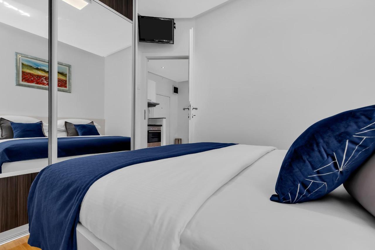 Luxury City Center Apartments Makarska Bagian luar foto